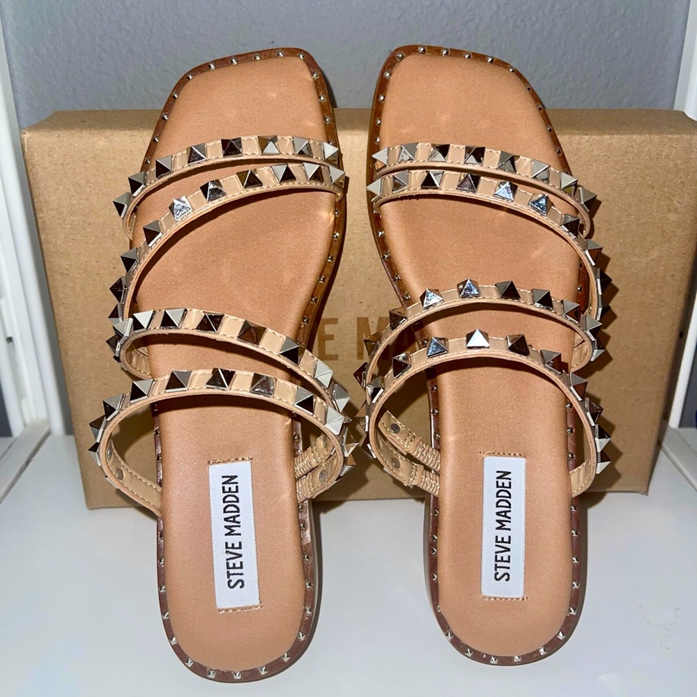 Steve Madden Skylar Sandals✨